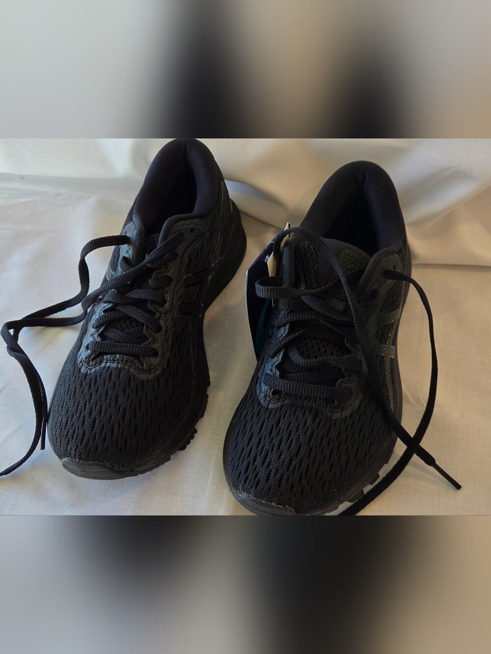 Womens Basics Black Running Shoes - Lightweight Comfort